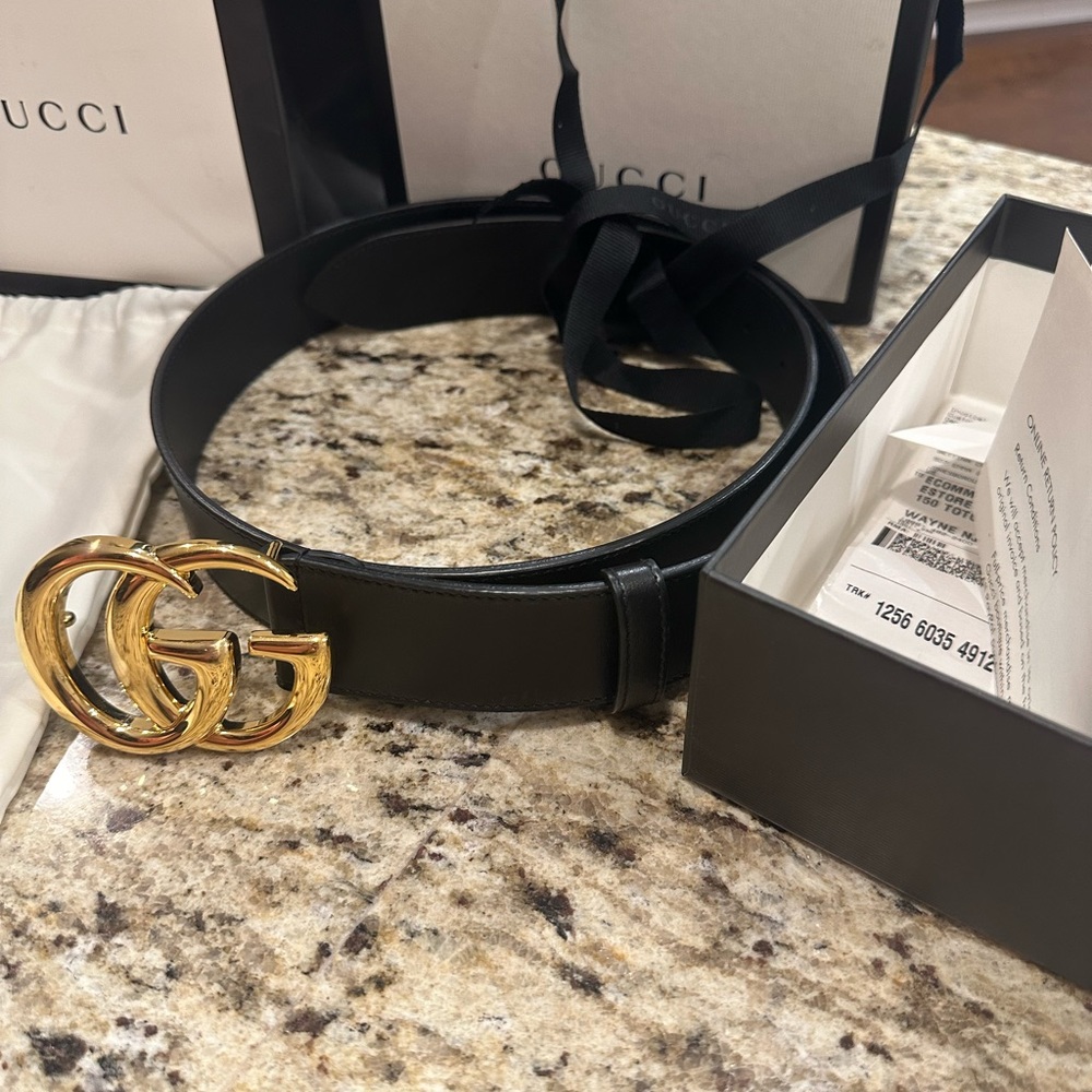 Authentic Gucci Marmont Leather Belt with Shiny Buckle Size 90